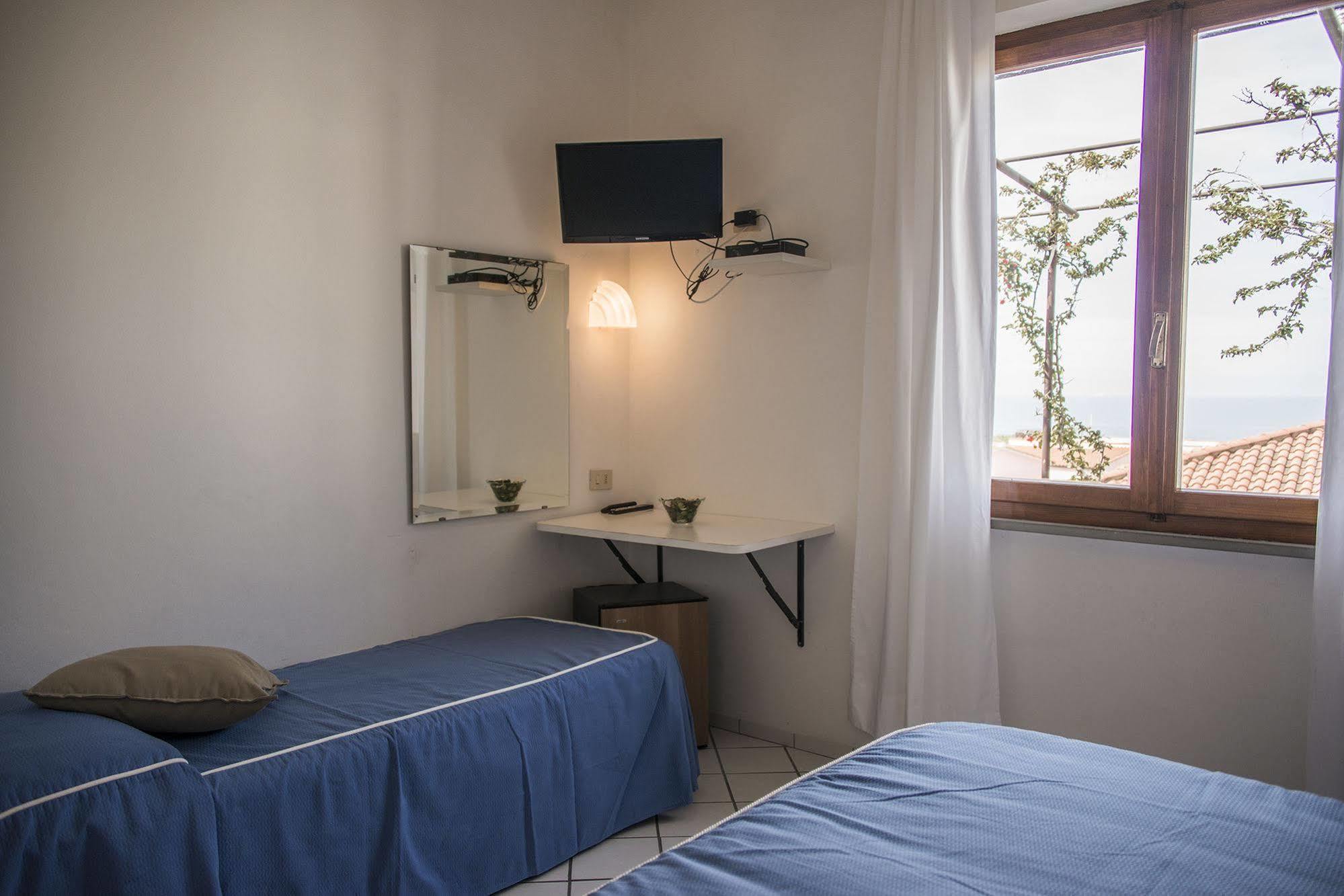 Hotel Il Perseo Chiessi Экстерьер фото